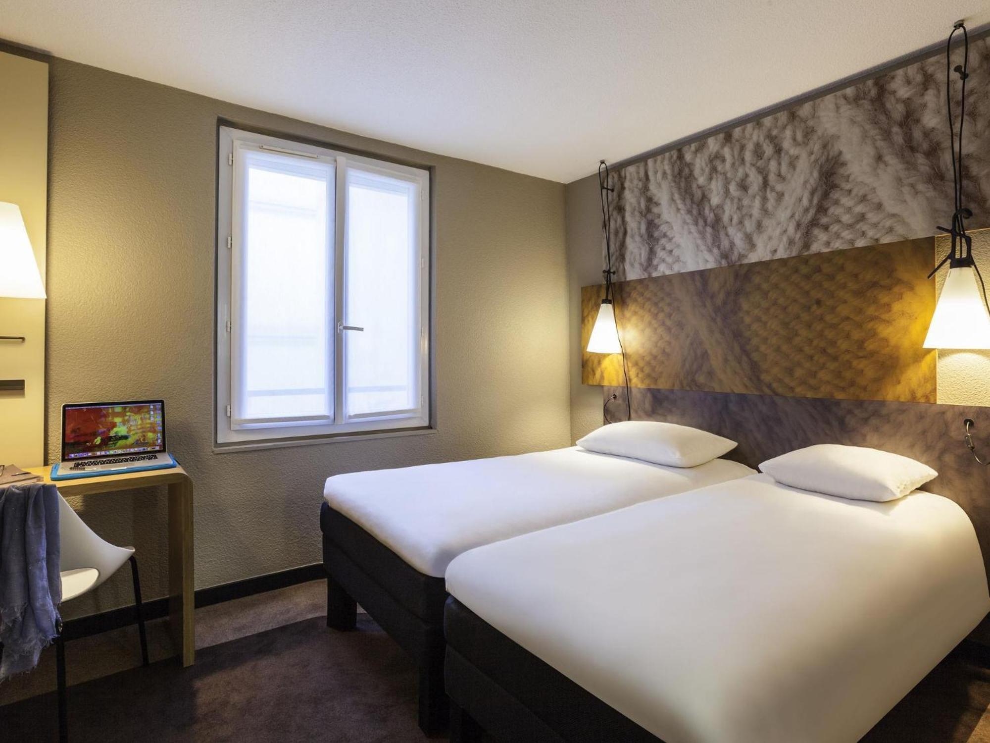 Standard Room Two Single Beds